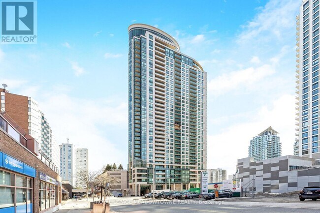 208 Enfield Pl in Mississauga, ON - Building Photo - Building Photo