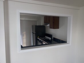 2108 Marshallfield Ln, Unit A of Triplex in Redondo Beach, CA - Building Photo - Building Photo