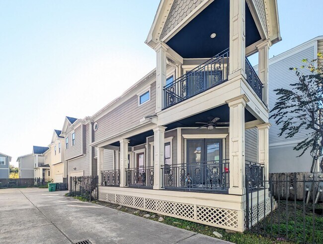 1126 W 17th St in Houston, TX - Building Photo - Building Photo