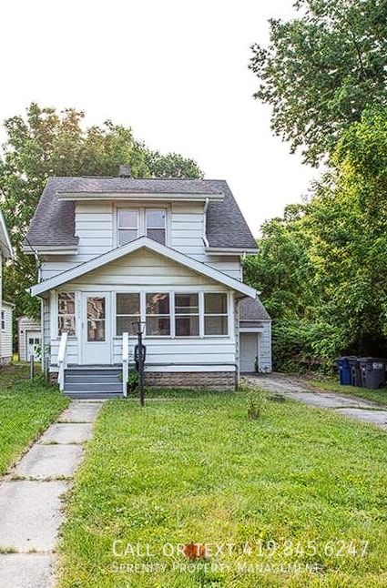 property at 3726 Lockwood Ave