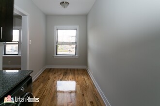 2244 W Wilson, Unit M00B in Chicago, IL - Building Photo - Building Photo