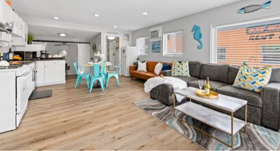 3841 Mission Blvd in San Diego, CA - Building Photo - Building Photo