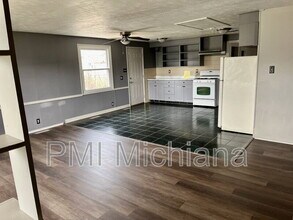 3407 Kent Ln in South Bend, IN - Building Photo - Building Photo