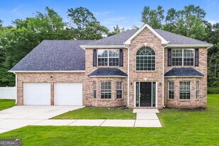 1958 Smithfield Ave in Ellenwood, GA - Building Photo