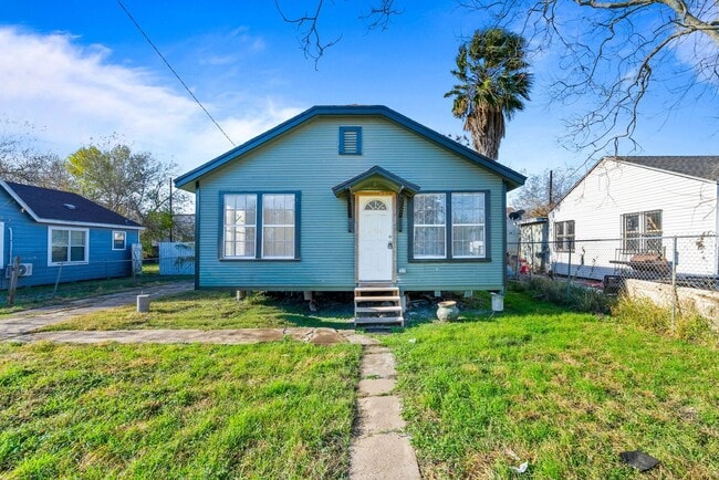 property at 3127 Magnolia St