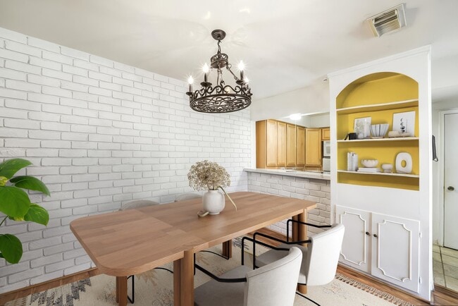 property at 923 Wax Myrtle Ln