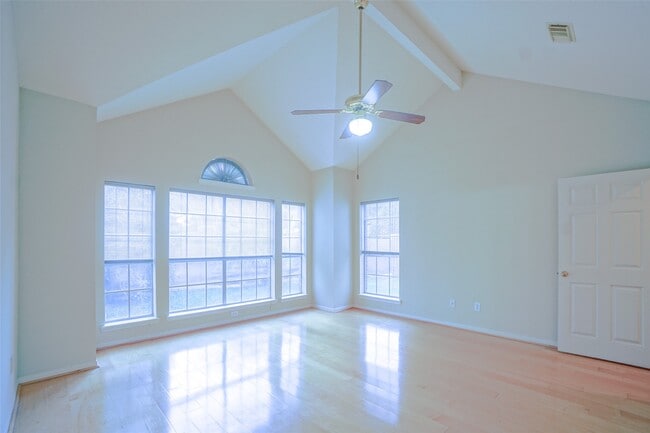 property at 5602 Whisper Ridge Dr