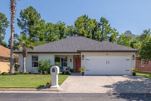 62 Legion Park Loop in Destin, FL - Building Photo