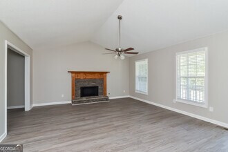 63 Fielding Grove Dr in Dallas, GA - Building Photo - Building Photo