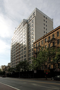 Plaza East in New York, NY - Foto de edificio - Building Photo