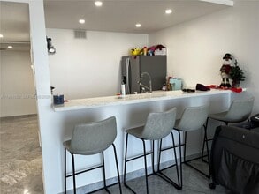 401 Ocean Dr in Miami Beach, FL - Building Photo - Building Photo