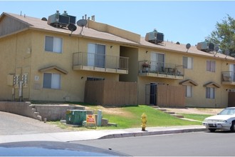 Alfa Apartments | Note Sale in Barstow, CA - Building Photo - Building Photo