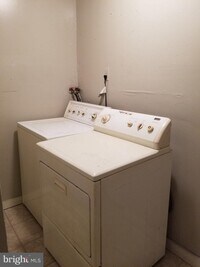 2502 N Bouvier St photo'