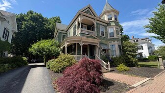 342 Main St in Saco, ME - Building Photo