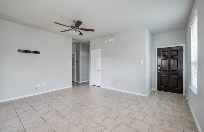 7427 French Quarter Ct