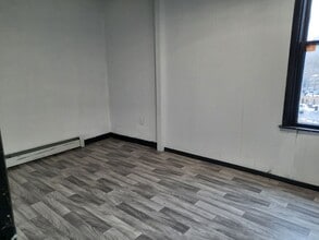 32 Douw St in Troy, NY - Building Photo - Building Photo