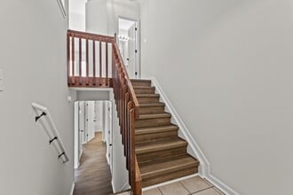 412 John Sutherland Dr in Nicholasville, KY - Building Photo - Building Photo