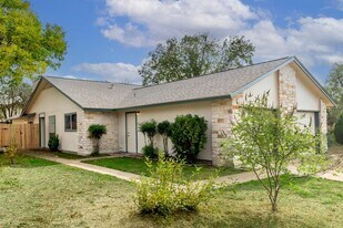 12801 Copper Cliff Ave in Austin, TX - Building Photo