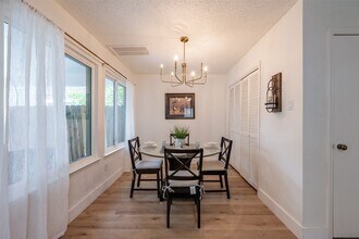 12719 Ashford Knoll Dr in Houston, TX - Building Photo - Building Photo