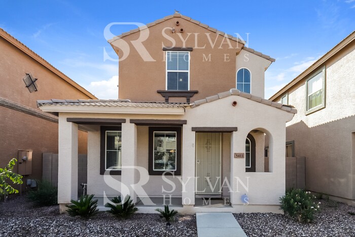 5411 W Illini St in Phoenix, AZ - Building Photo