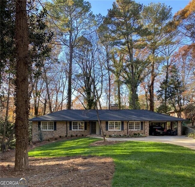 property at 6838 Brandon Mill Rd NW
