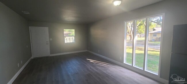 1365 Toni St in Pensacola, FL - Building Photo - Building Photo