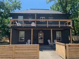 509 NW C St in Grants Pass, OR - Building Photo