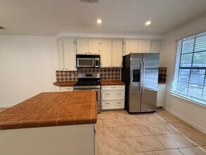 12716 Covington Trail in Austin, TX - Building Photo - Building Photo