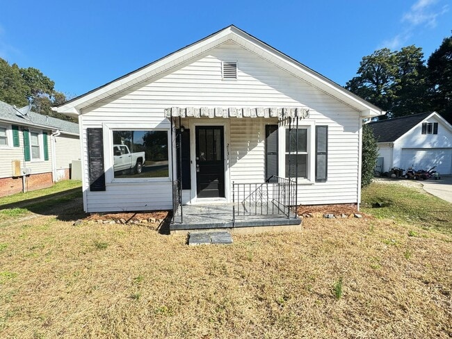 2131 Ln St in Kannapolis, NC - Building Photo - Building Photo