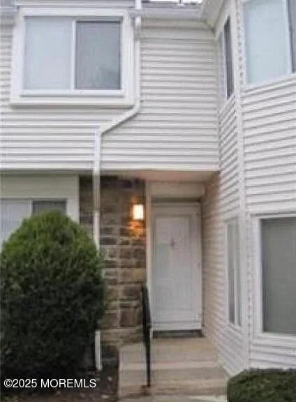 property at 1031 Schmidt Ln
