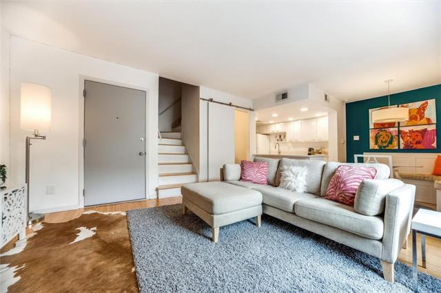 property at 4044 Buena Vista St