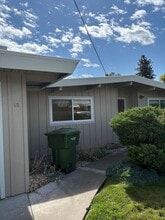 15-13 Alma Ct in Petaluma, CA - Building Photo - Building Photo