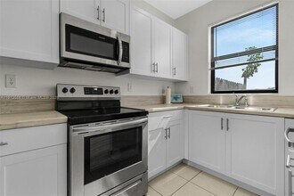 10158 SW 228th Terrace in Cutler Bay, FL - Building Photo - Building Photo