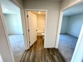 3411 E Ames Ave in Kingman, AZ - Building Photo - Building Photo