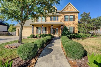 24835 Waterstone Estates Cir W in Tomball, TX - Foto de edificio - Building Photo