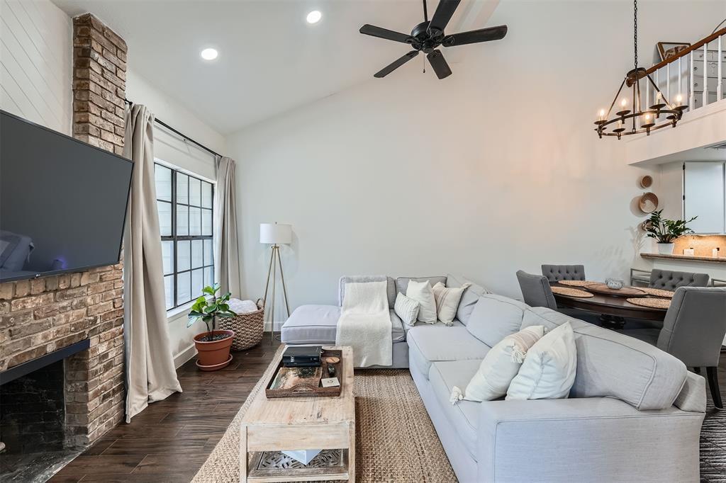 1748 Ohlen Rd in Austin, TX - Building Photo
