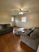 209 Lee St in Belpre, OH - Building Photo - Building Photo