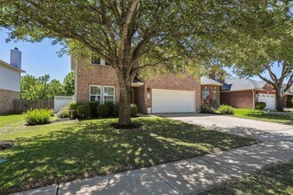 2725 Kickapoo Cavern Dr in Pflugerville, TX - Building Photo - Building Photo