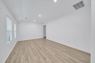 17607 Longwood Trce Ln in Roman Forest, TX - Building Photo - Building Photo