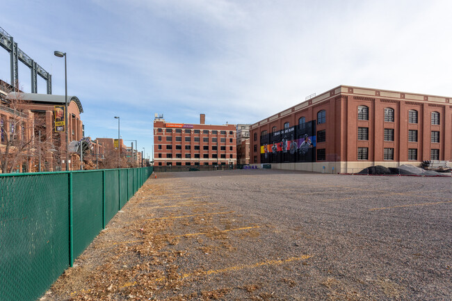 2000 Blake St in Denver, CO - Foto de edificio - Building Photo