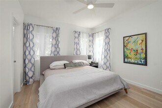 1803 Bouldin Ave in Austin, TX - Building Photo - Building Photo