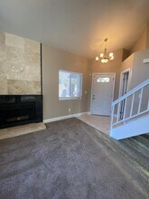 555 Lighthouse Dr in Vallejo, CA - Building Photo - Building Photo