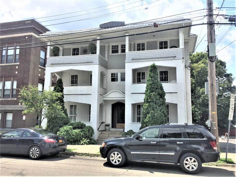 33 Fayette St in Binghamton, NY - Building Photo