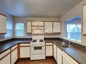 2202 Henning Pl in Plainfield, IL - Building Photo - Building Photo