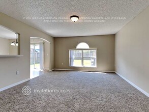 6648 Gentle Oaks Dr W in Jacksonville, FL - Building Photo - Building Photo