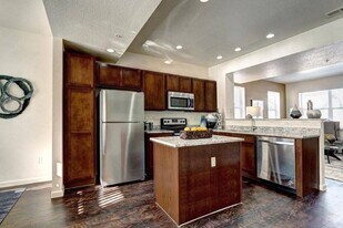 Village at City Center in Aurora, CO - Building Photo