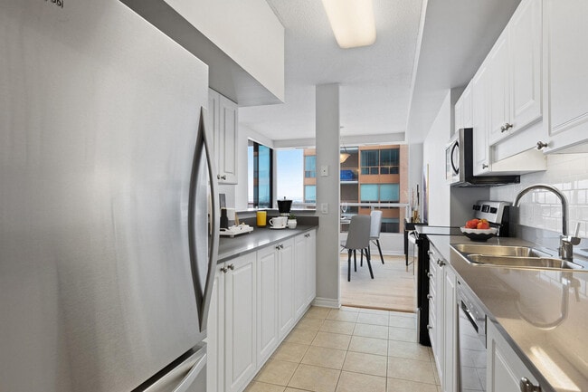 Park Ridge Place I-III in Ottawa, ON - Building Photo - Building Photo