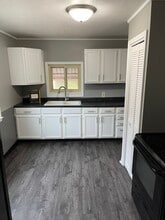 751 Vine Ave in Oshkosh, WI - Building Photo - Building Photo