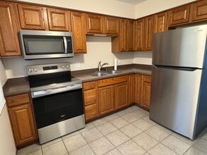 4576 Cheyenne Ave in Davenport, IA - Foto de edificio - Building Photo