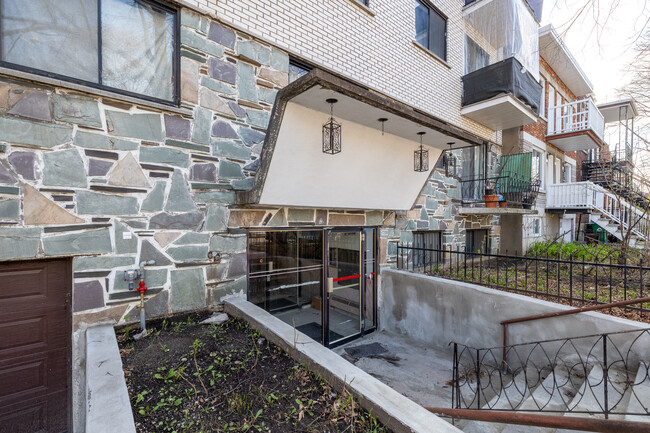 7200 Marquette Rue in Montréal, QC - Building Photo - Building Photo